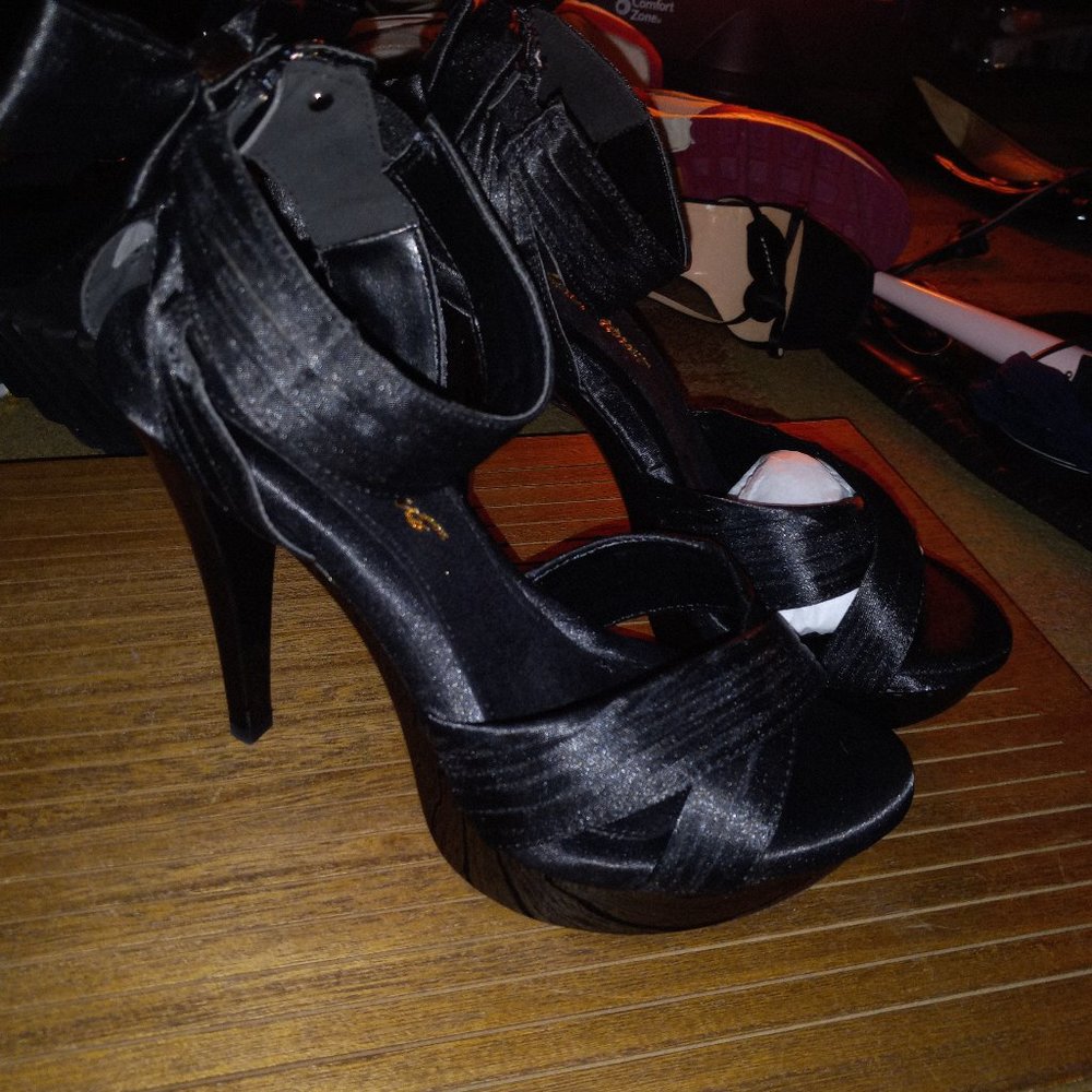 stiletto heels black size 7 - Picture 1 of 5